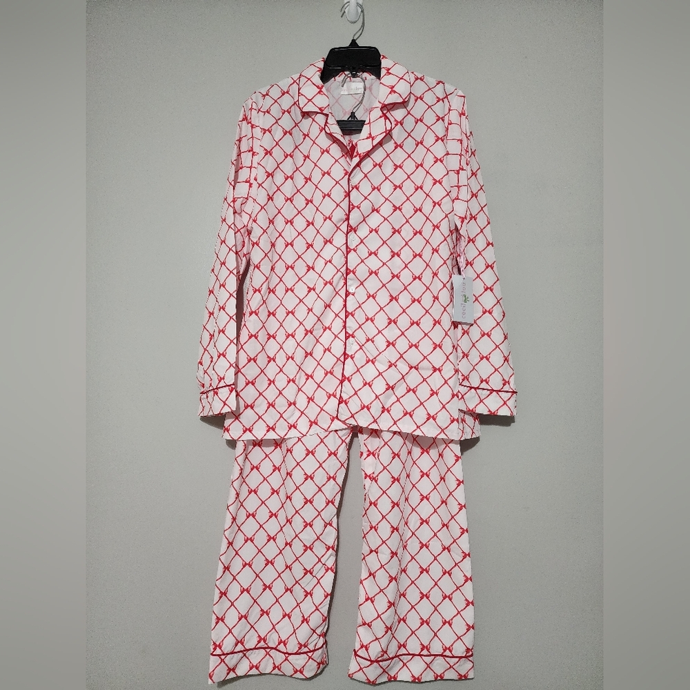 Cecil & Lou NWOT Women's Mom PJ'S  Christmas Bow Large